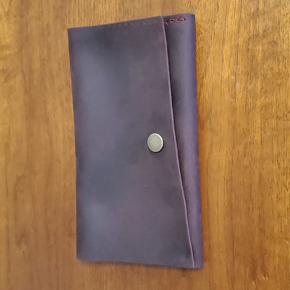 Portland Leather merlot rancher wallet NWOT